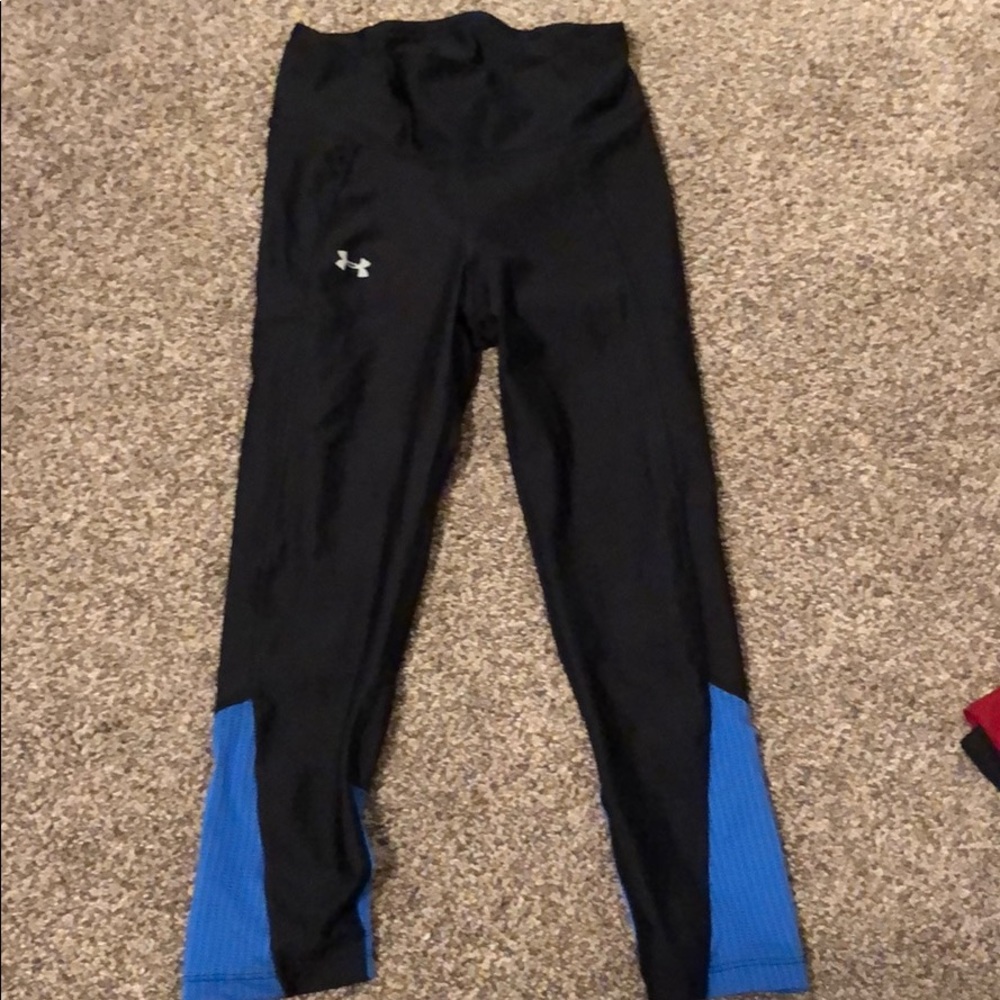 Under armpit Capri leggings
